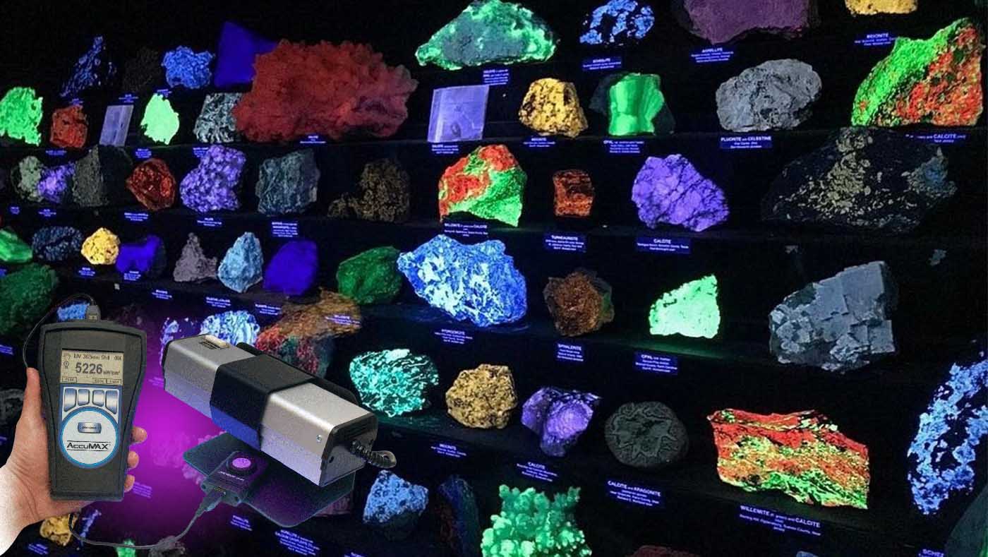Explorar minerales usando UV (luz ultravioleta) - Grupo Testek